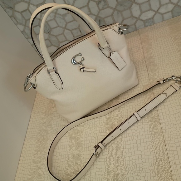 💋Coach Bag *NEW w/o/t w/box - Picture 1 of 16